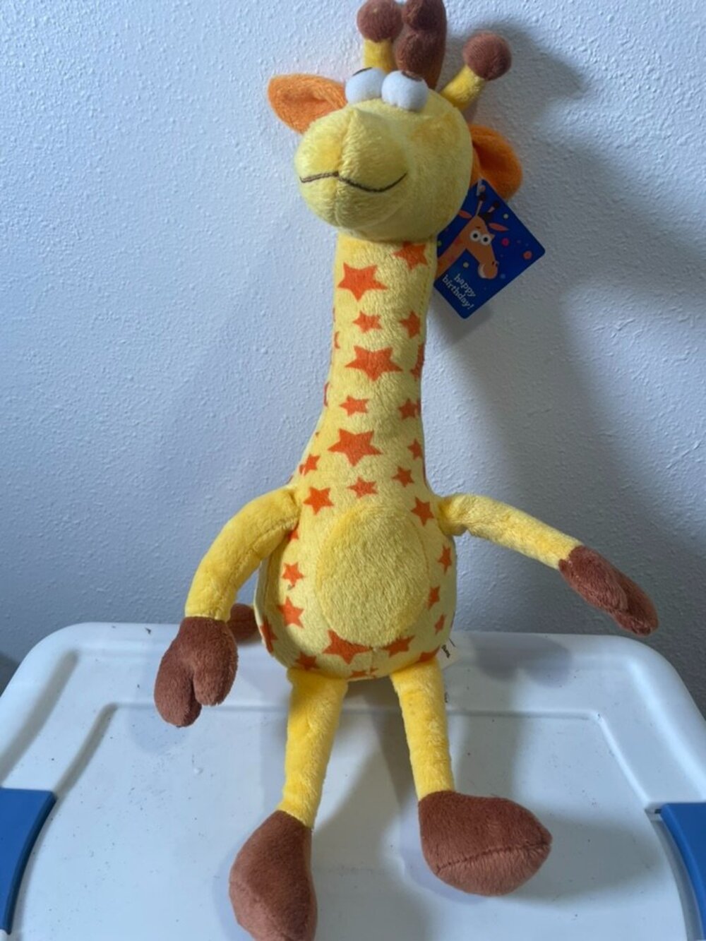 2015 Toys R Us Geoffrey Giraffe Happy Birthday Plush Stuffed Animal